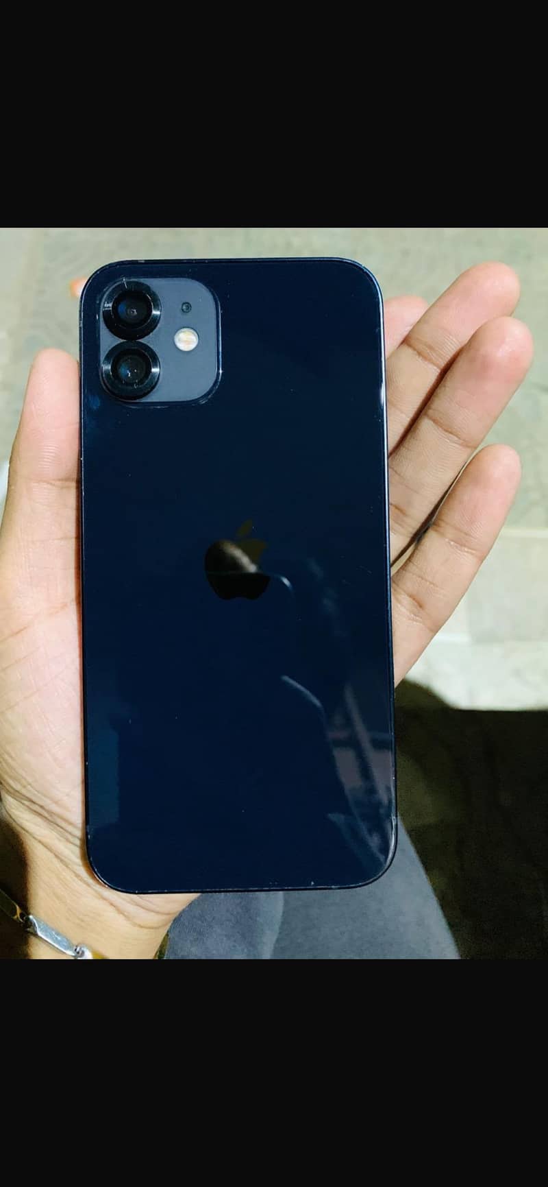 Apple iPhone 12 1