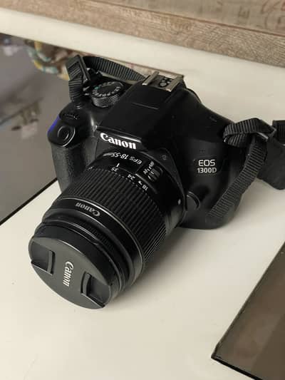 Canon EOS 1300D 18-55mm