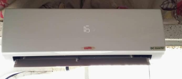 sanyo one ton dc inverter ac for sale