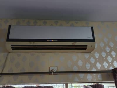 Pel split AC good working conditions