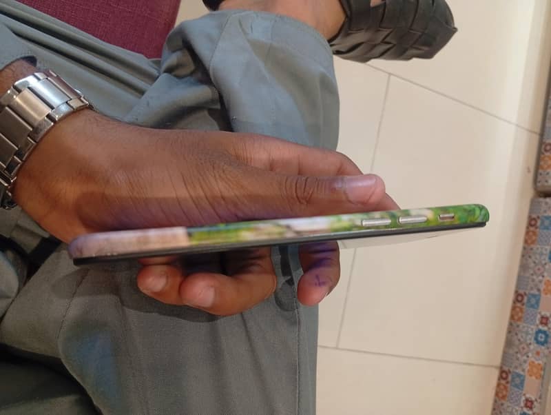 Apple iPhone X 3