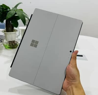 Microsoft surface Pro 7 | core i5 10th gen | 2k | 2 in 1 | Detachable
