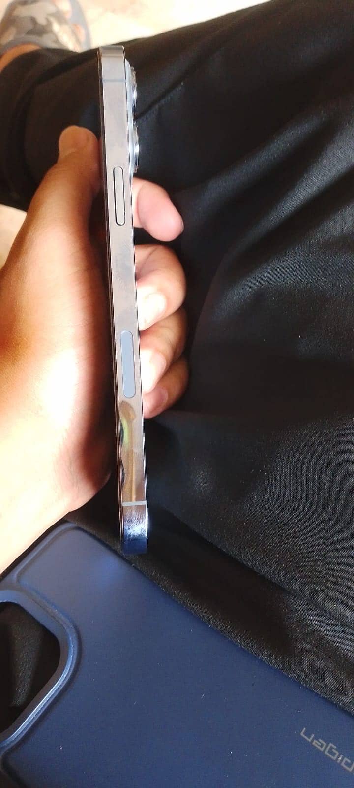 iPhone 13 Pro Max 3