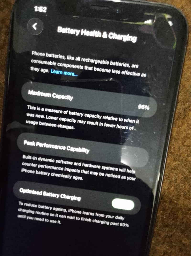Apple iPhone 11 4