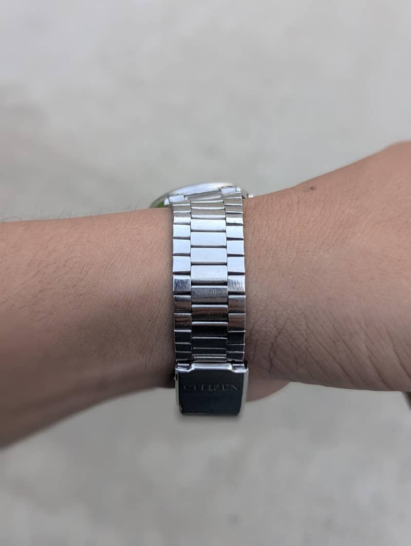 Citizen 8