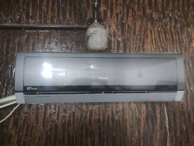 1 Ton AC Gree for sale 03457828294