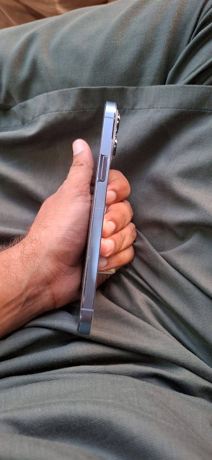 iPhone 13pro max 4