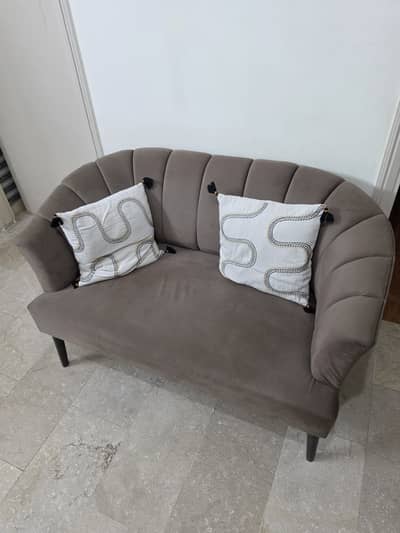 5 Seater Wooden Sofa Set with Setti Stool | Stylish Sofa For Sale
