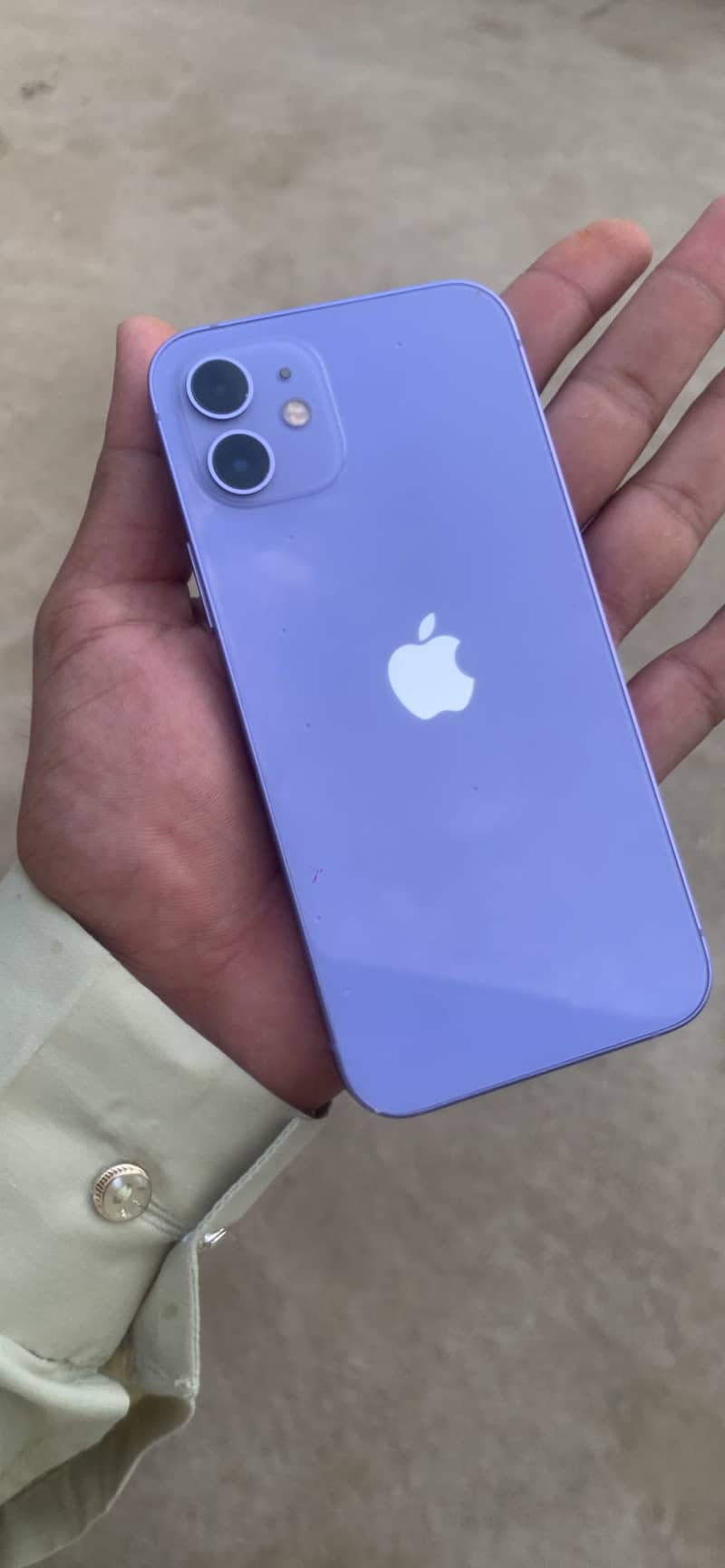 Apple iPhone 12 0