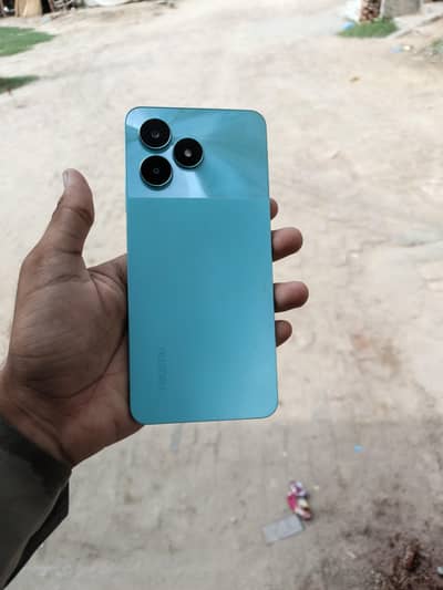 Realme c51