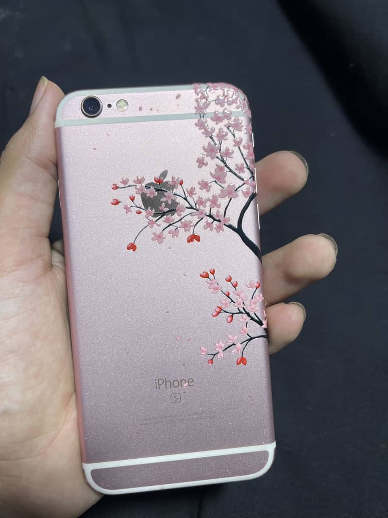 Apple iPhone 6S 0