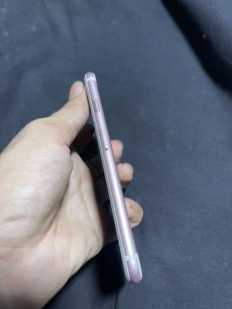 Apple iPhone 6S 6