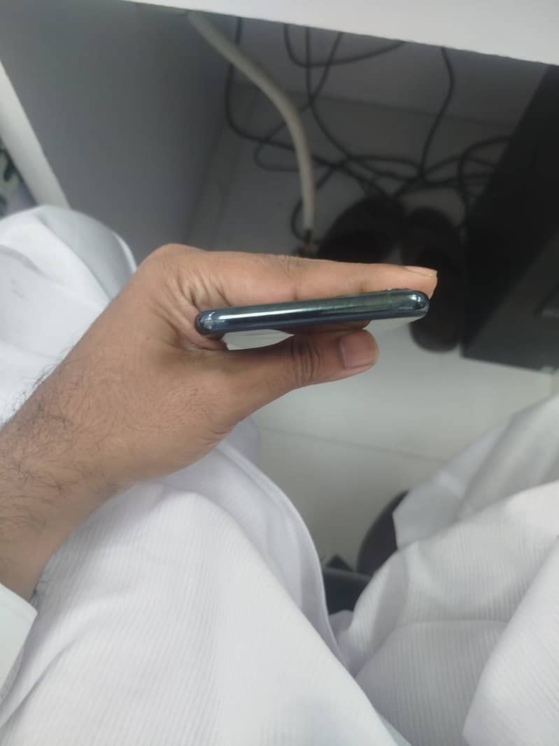 Apple iPhone 11 Pro Max 1
