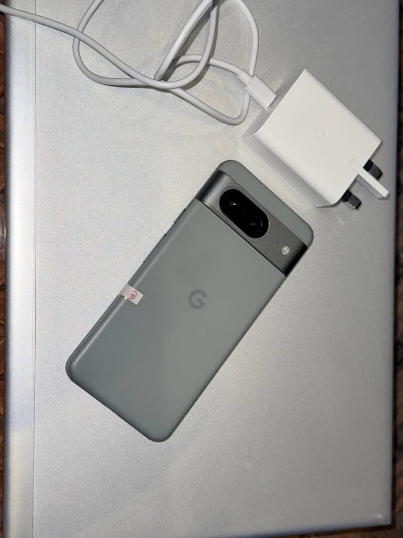 Google Pixel 8 6