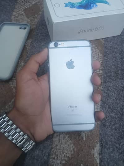 Apple iPhone 6S