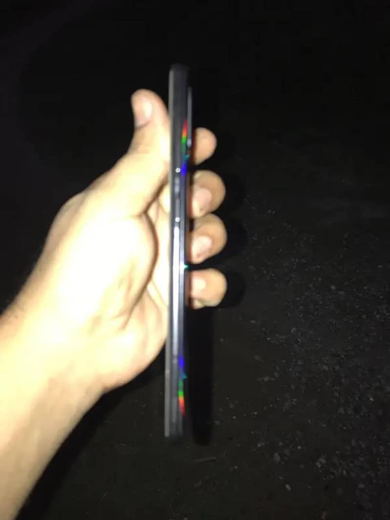 Samsung Mobile A50 2