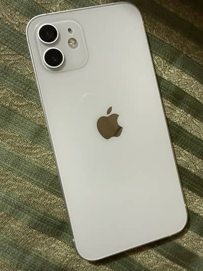 Apple iPhone 12