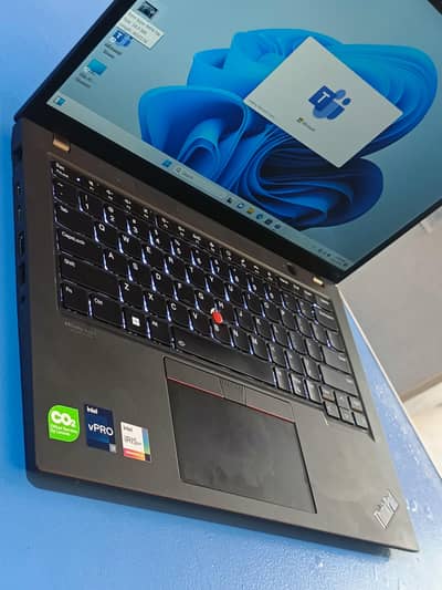 Lenovo Thinkpad 14 Gen 3 12th Gen i7 16GB DDR5