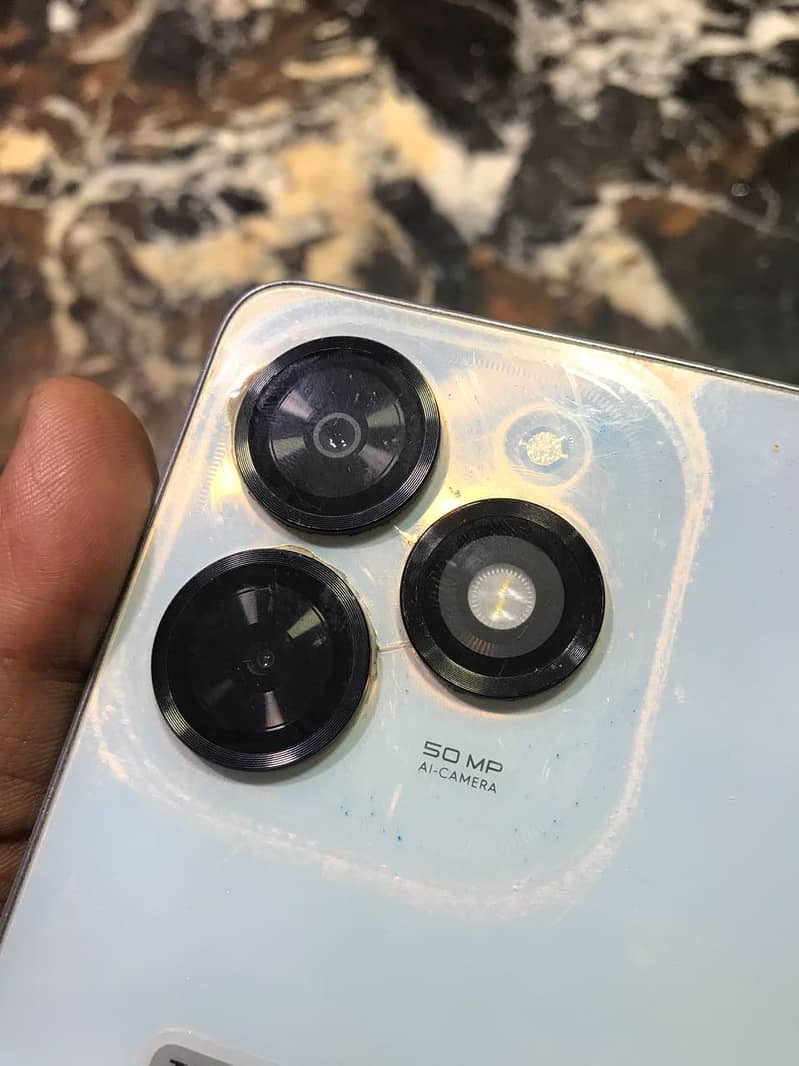 Tecno Spark 20C 9