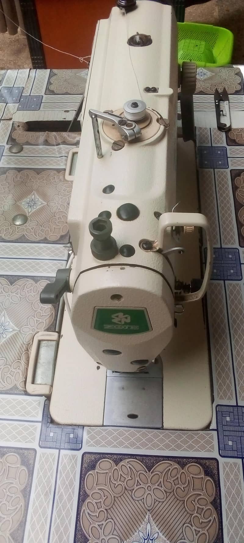 zoje Sewing machine 1