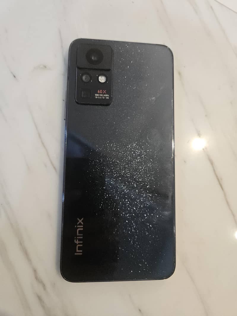  Infinix ZERO X Pro — 1