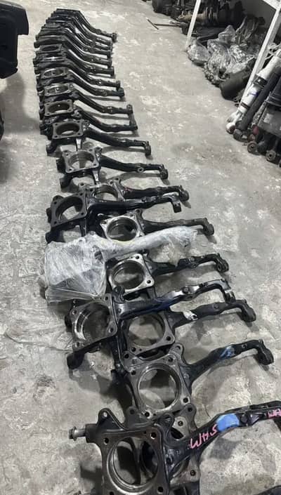 Revo Prado Fortuner D. Max v8