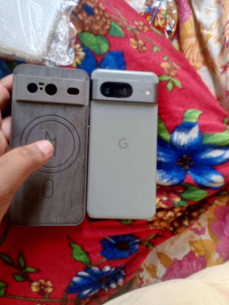 Google Pixel 8 3