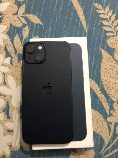 Apple iPhone 13