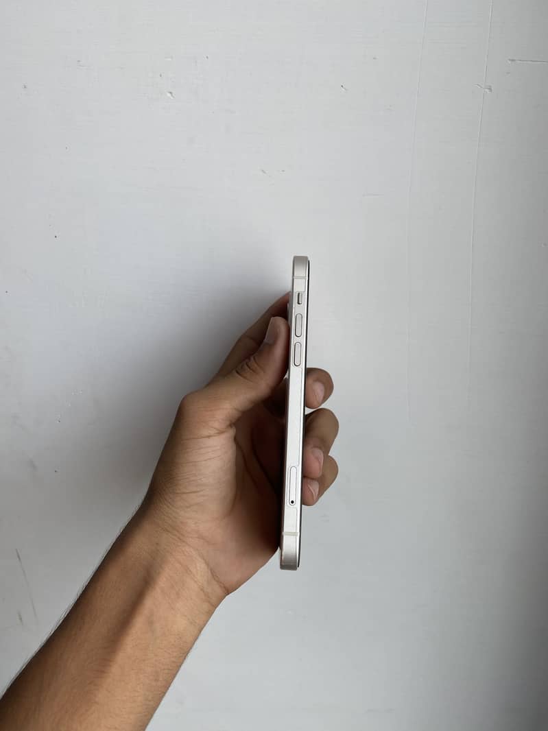 Apple iPhone 12 3