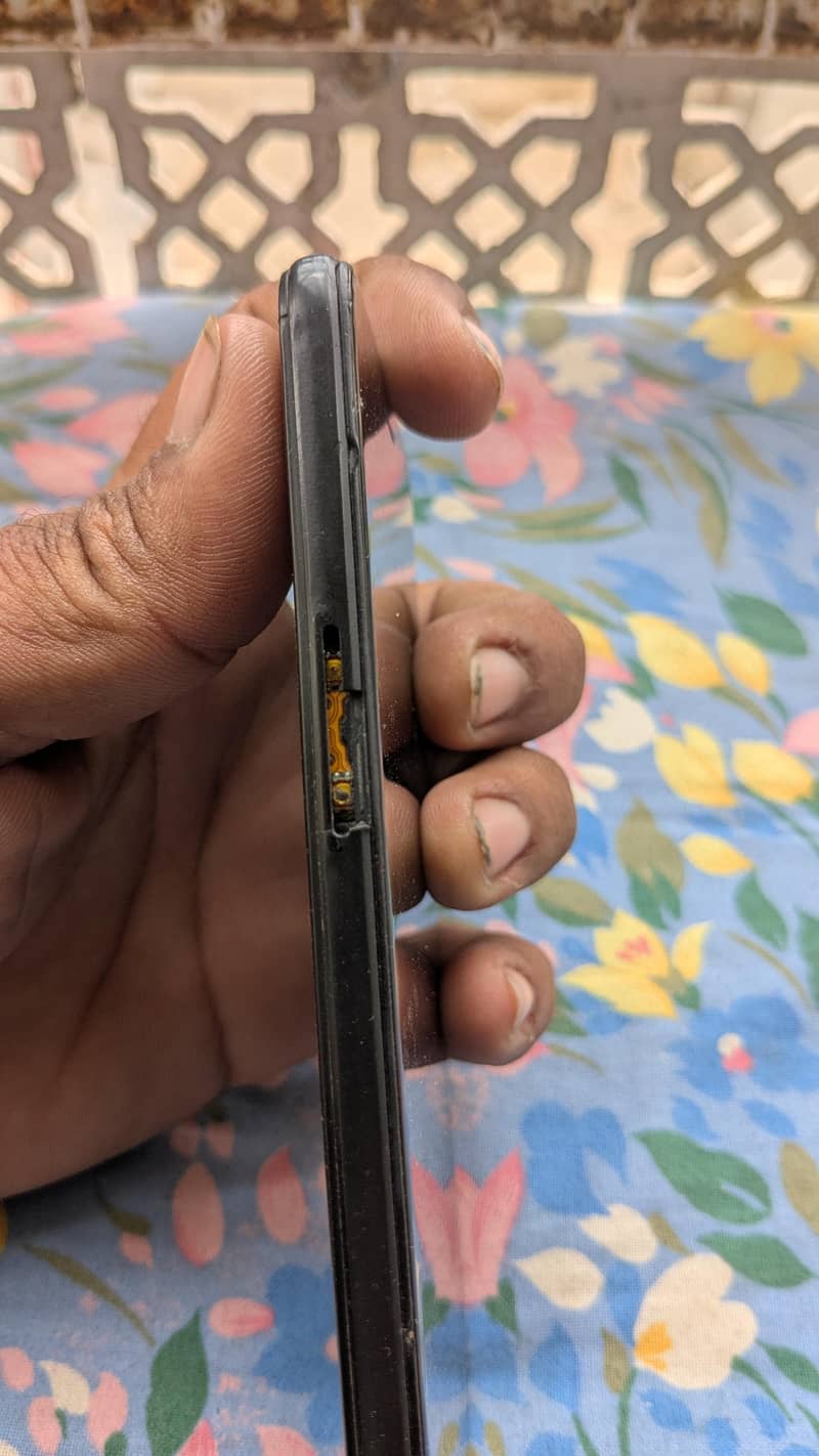 OPPO A37 4
