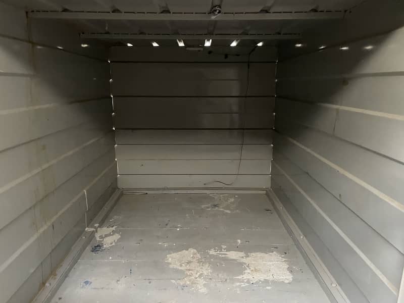 Rickshaw plus cabin 3