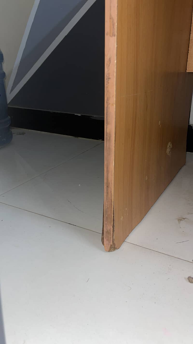 Computer table 2