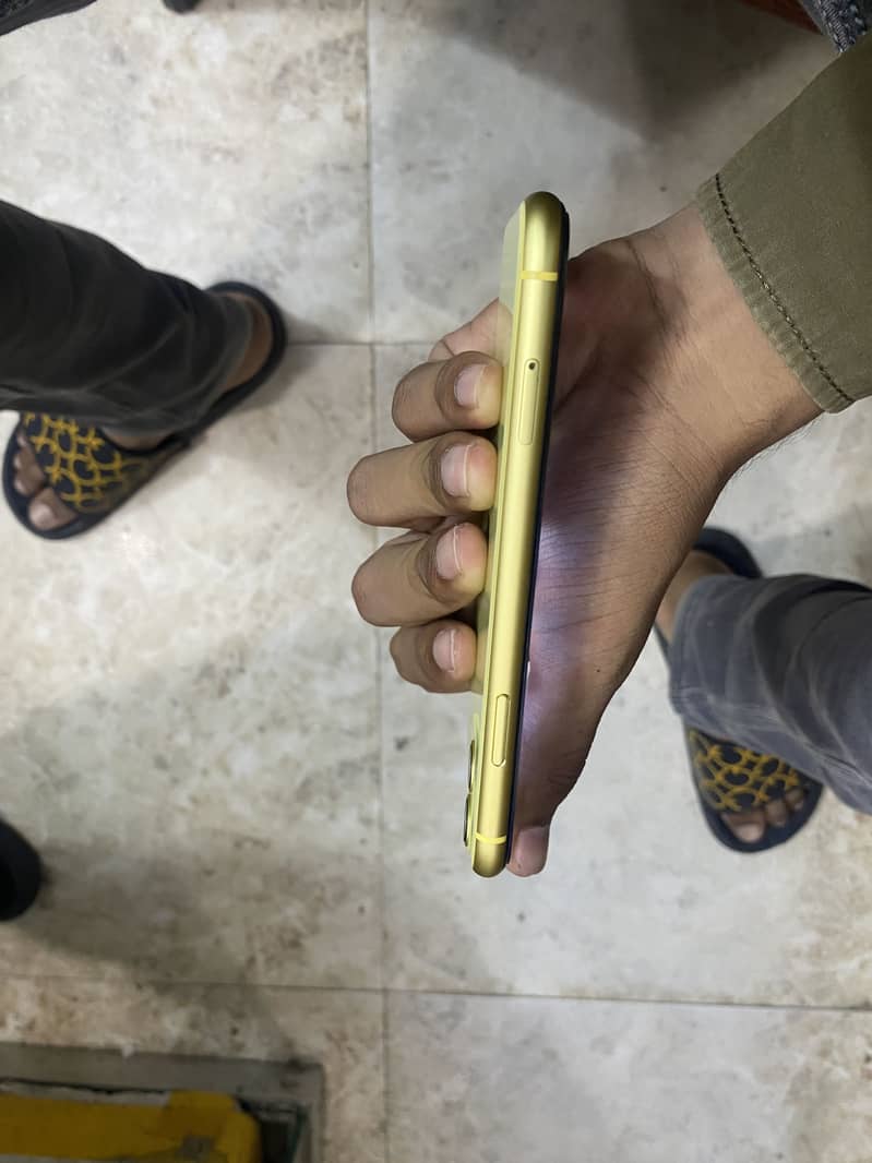 Apple iPhone 11 1