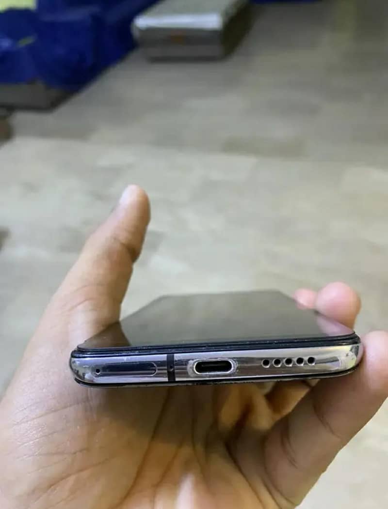 One Plus 7T 4