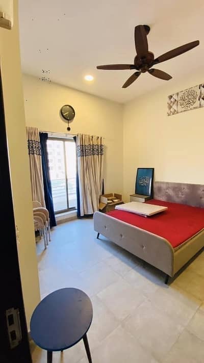 1400 Square Feet 2 BHK Luxury Flat Available On CASH/ INSTALMENTS. Paragon Towers Are Available On SALE At Minimum Prices