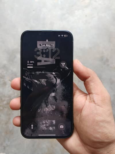 Apple iPhone 13