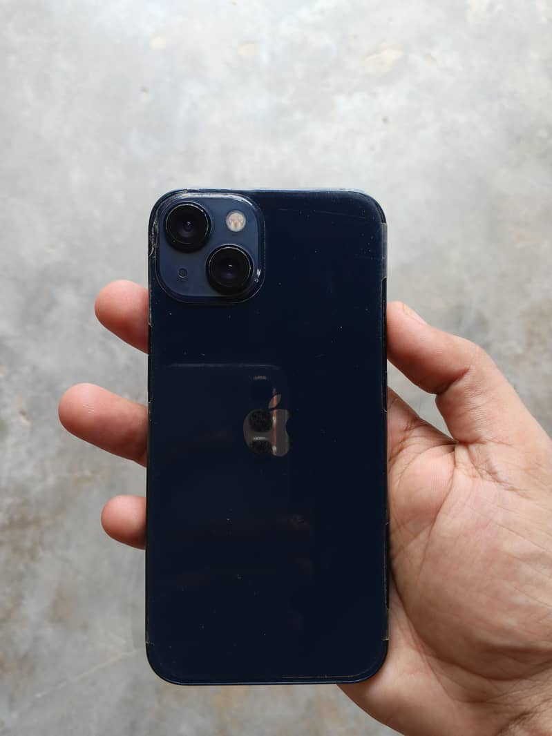 Apple iPhone 13 1