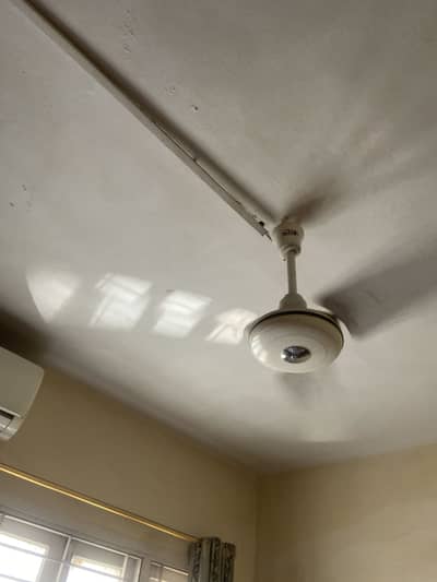4 fans for sale all Oky