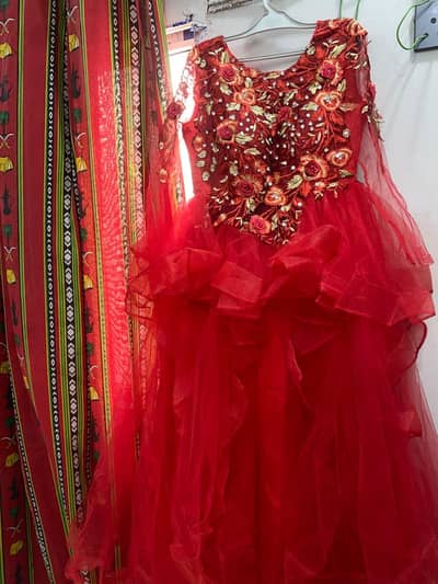 Red maxsi urgent sale