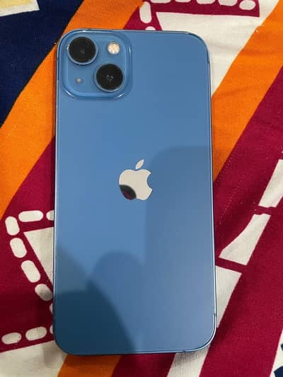 Apple iPhone 13