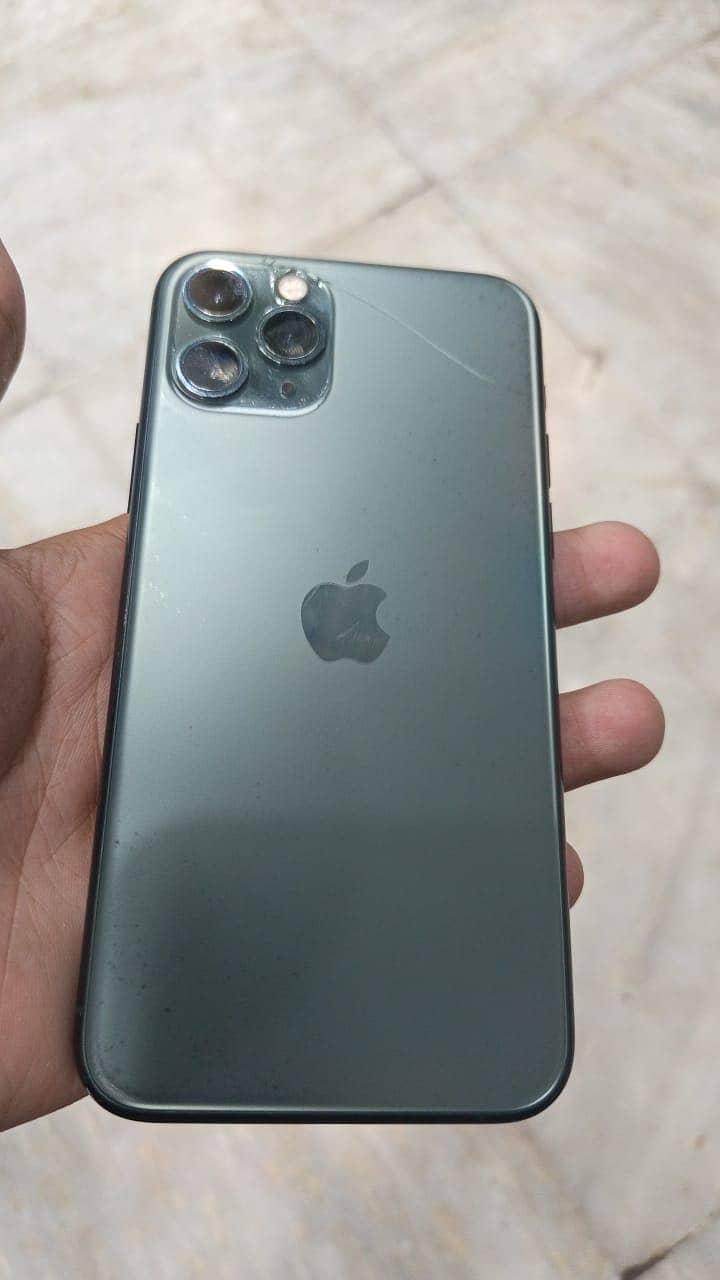 Apple iPhone 11 Pro 2