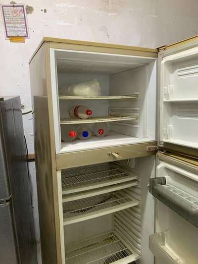 original condition frigde no repair totally original