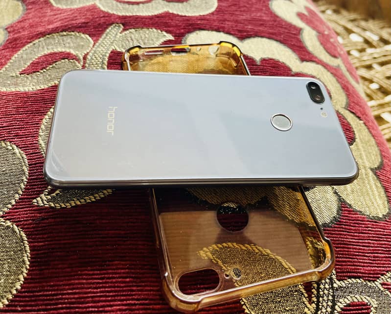 Honor 9 Lite 4