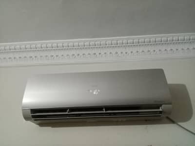 Haier 1.5 Ton DC Inverter AC - Silver Urgent Sale