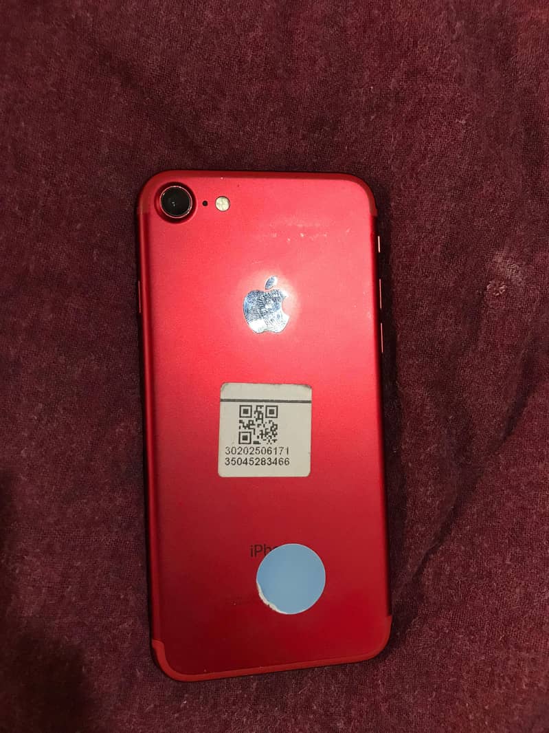 Apple iPhone 7 0