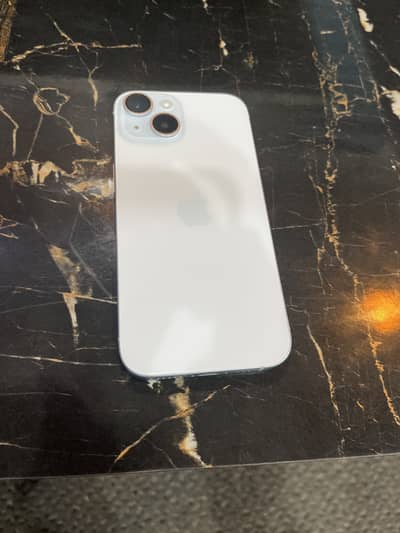 Apple iPhone 15