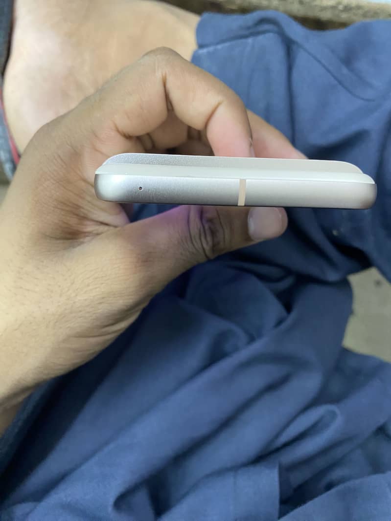 Google Pixel 8 1