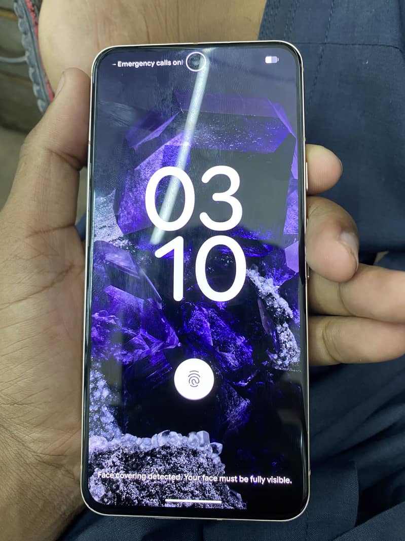 Google Pixel 8 3