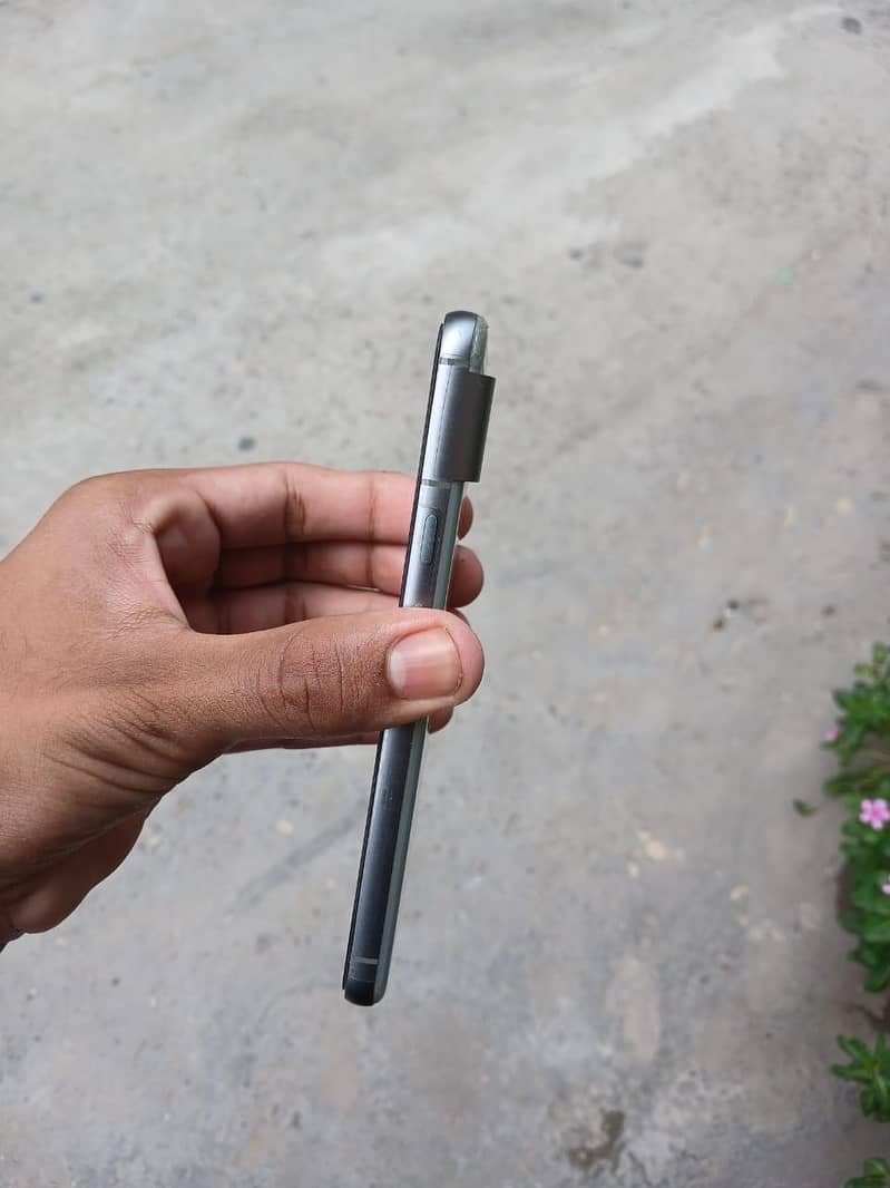 Google Pixel 8 1