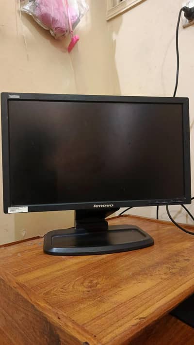 Lenovo 18.7 inches LCD monitor
